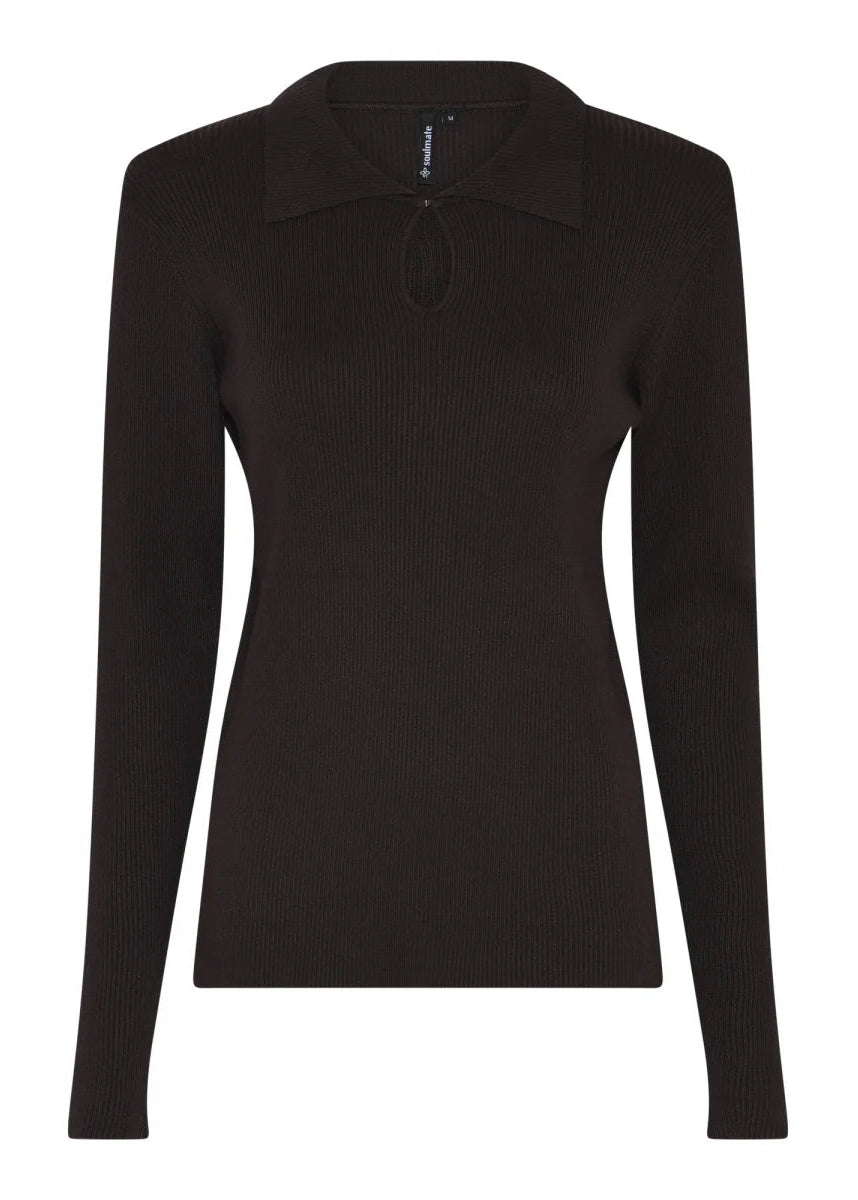 Bluse, m. feminin halslukning