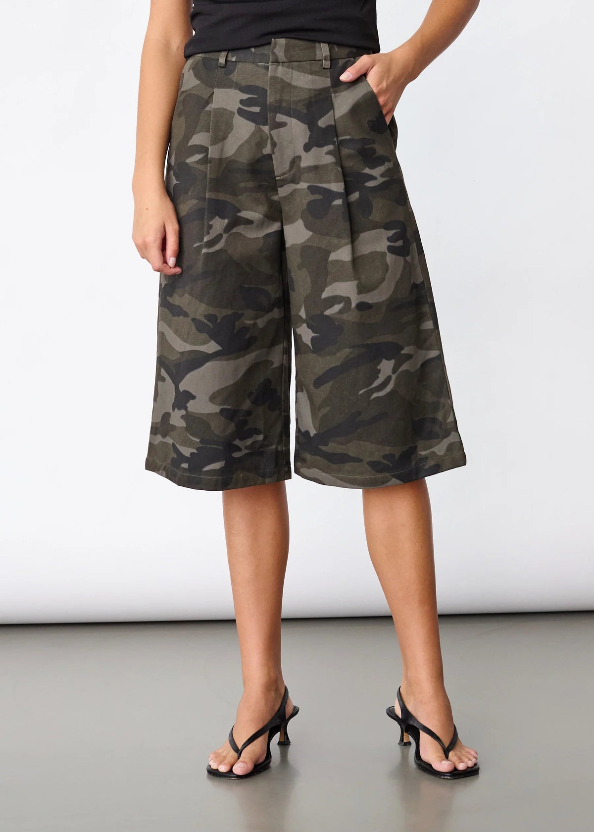 Camouflage bermudashorts