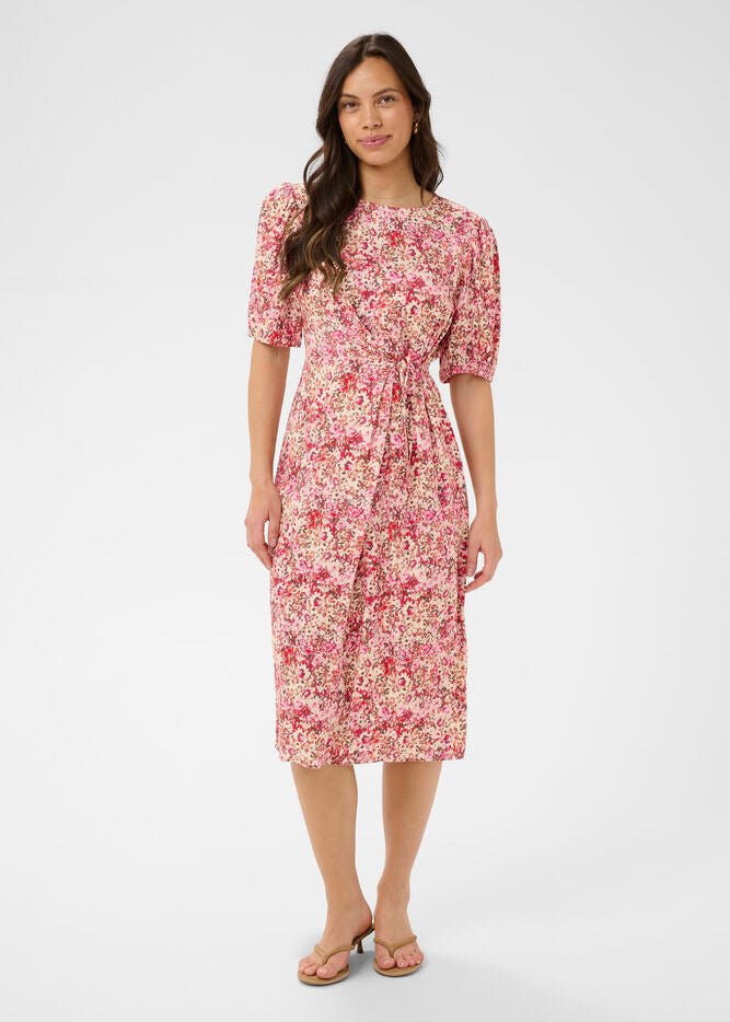 Kjole, blomstret rosa