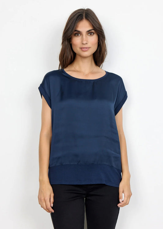 T-shirt, model Thilde. Kongeblå