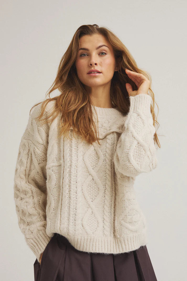 Strik; Jelona Buttercream