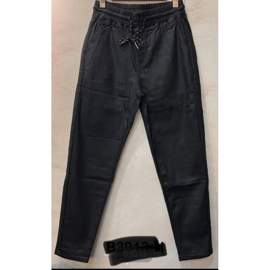 Qnuz, Romina Coated Jeans - Black