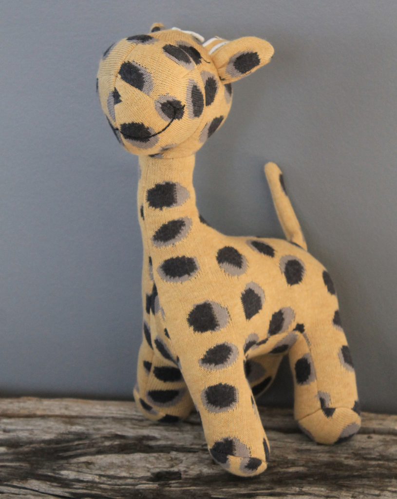 Pudedyret Giraf - Lys brun m. pletter. Engrosvare